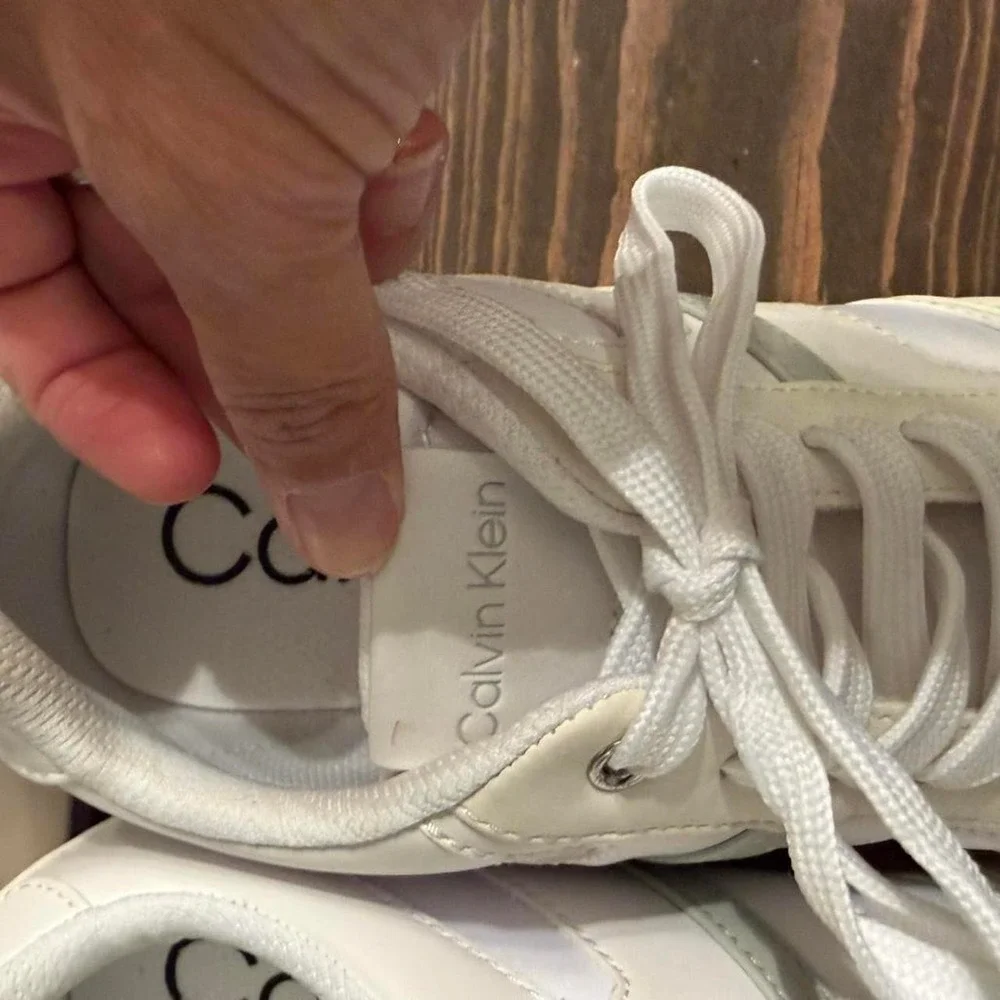 Calvin Klein Carlla platformTennis shoes size 8.5